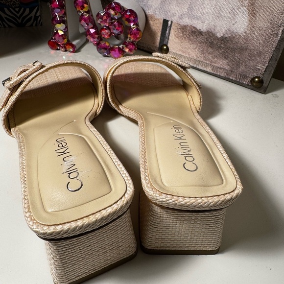 Calvin Klein Ariella sandals New - Picture 8 of 10